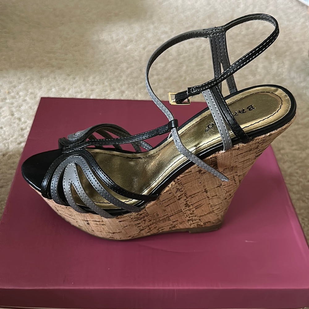 Bamboo Black/Grey Wedges, size 7 1/2